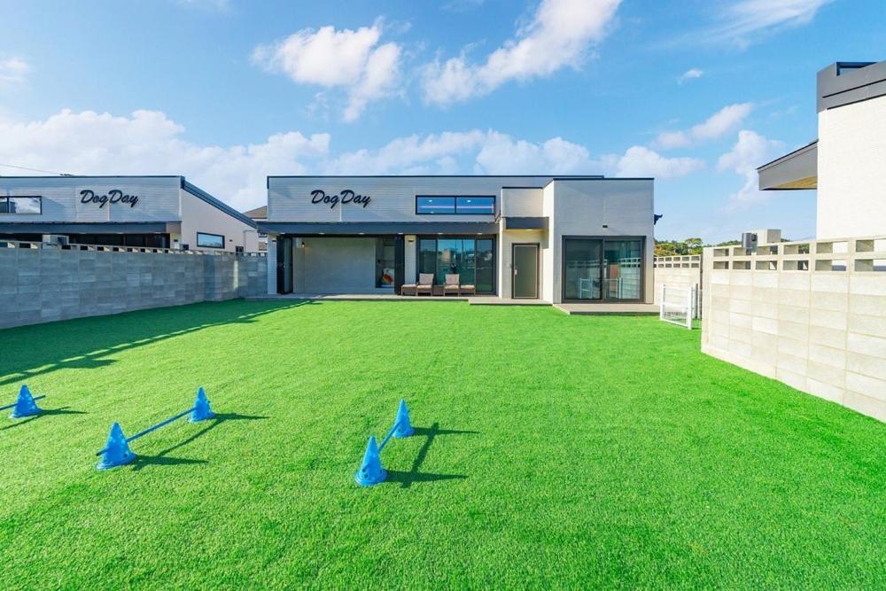 Taean Dog Day Pet Pool Villa エクステリア 写真